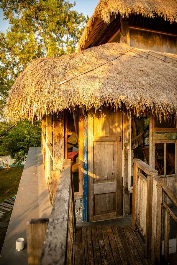 Vertical House Bali Uluwatu Eksteriør bilde